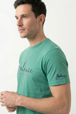 Sign t-shirt