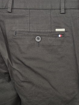 Basic 25 chino nadrág